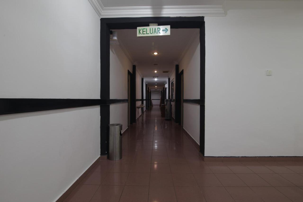 G City Hotel Teluk Intan Luaran gambar