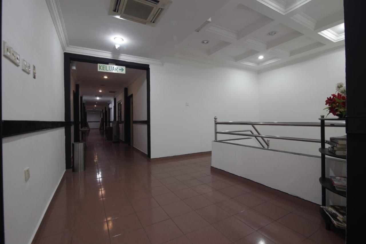 G City Hotel Teluk Intan Luaran gambar
