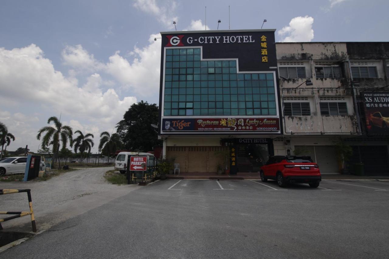 G City Hotel Teluk Intan Luaran gambar
