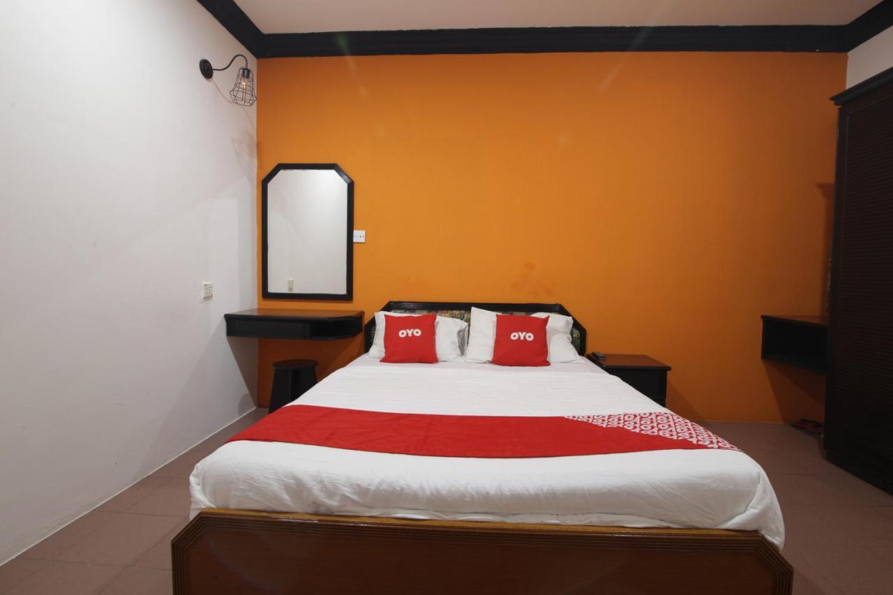 G City Hotel Teluk Intan Luaran gambar