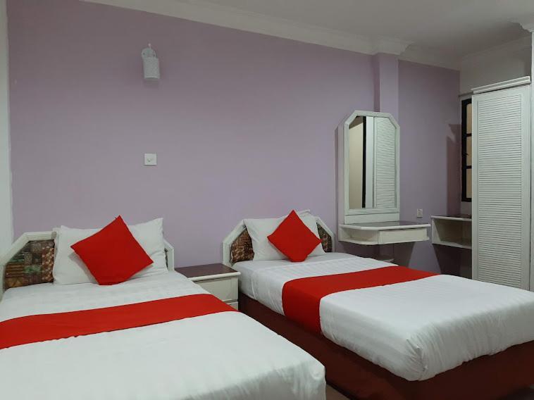 G City Hotel Teluk Intan Luaran gambar