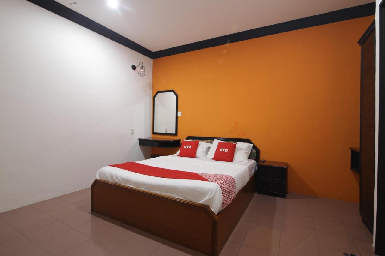 G City Hotel Teluk Intan Luaran gambar